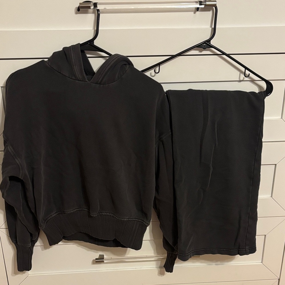 Aerie Cozy New Heights Fleece Trousers XS Short and Cropped Hoodie Gray XS